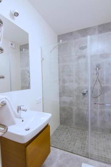Фото номера Апартаменты Делюкс Апартаменты ЖК Хофман 220 г. Киев 46