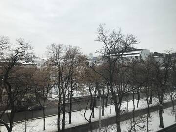 Фото номера Стандартный номер с кроватью размера &quot;king-size&quot; Отель Dudman Hotel г. Киев 6