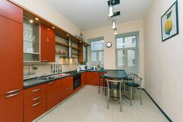 Фото номера Апартаменты с 2 спальнями Апартаменты Apartment Malaya Zhitomirskaya 3 г. Киев 20