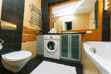 Фото номера Апартаменты с 2 спальнями Апартаменты Apartment Malaya Zhitomirskaya 3 г. Киев 34