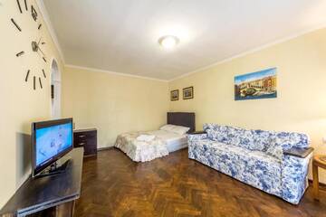 Фото номера Апартаменты-студио на Кловском спуске, 12A Апартаменты DayFlat Apartments Klovska Area г. Киев 3