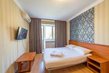 Фото номера Апартаменты «На улице Мечникова 8» Апартаменты DayFlat Apartments Klovska Area г. Киев 10