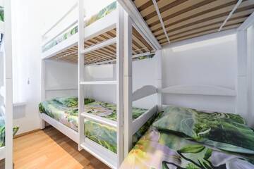 Фото номера Общий шестиместный номер для мужчин и женщин Хостелы Hostel MUZeYNY г. Киев 16
