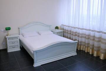 Фото номера Апартаменты Делюкс Апартаменты Apartment on Lukyanovska г. Киев 19