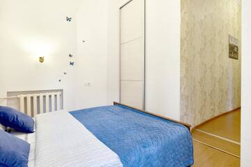Фото номера Апартаменты с 2 спальнями Апартаменты S12-58 MODERN APARTHOTEL WITH TWO 2BEDROOMS IN CENTRAL KIEV - BESSARABSKA SQUERE - GULLIVER MALL - OLYMPIC STADIUM - PALACE OF SPORTS - Saksahanskoho St, 12Б г. Киев 48