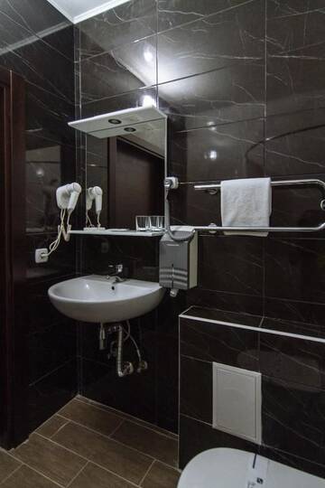 Фото номера Стандартный двухместный номер с 1 кроватью Отель Congress Hotel Verhovina г. Киев 13