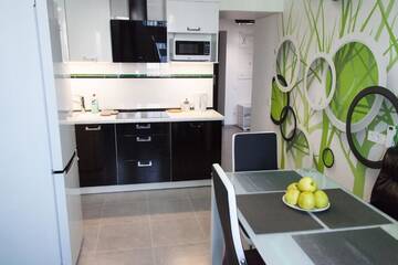 Фото номера Улучшенные апартаменты Апартаменты The best apartment in Kiev Black &amp; White г. Киев 76