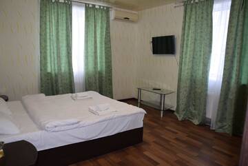 Фото номера Апартаменты с 2 спальнями Апартаменты Apartments Ryljejeva 25 г. Киев 2