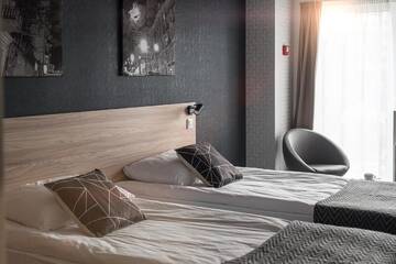 Фото номера Двухместный номер с 2 отдельными кроватями Отель Amarant Urban Hotel г. Киев 9