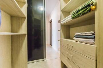 Фото номера Апартаменты с 1 спальней Апартаменты The best rest in this stylish, cozy apartament. г. Киев 49