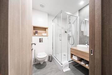 Фото номера Апартаменты-студио Апарт-отели Amarant Apart Hotel г. Киев 2