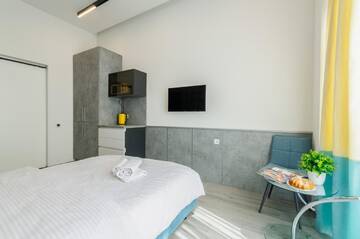 Фото номера Апартаменты-студио Апартаменты Smart New Apartment near Railway Station 1A г. Киев 7