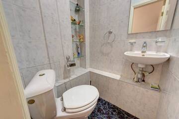 Фото номера Апартаменты с 3 спальнями Апартаменты Apartments on the street Bogdan Khmelnitsky, 39 г. Киев 21