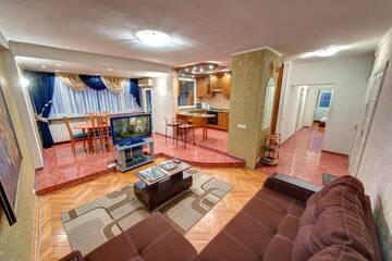 Фото номера Апартаменты с 3 спальнями Апартаменты Apartments on the street Bogdan Khmelnitsky, 39 г. Киев 39