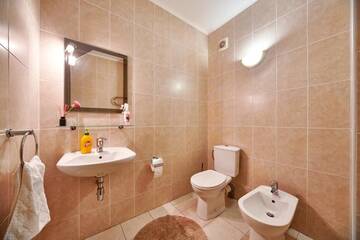 Фото номера Апартаменты с 3 спальнями Апартаменты 3 Bedroom apartment Tymoshenko street 29 г. Киев 43
