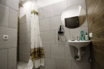 Фото номера Апартаменты с 1 спальней Апарт-отели Mountains Comfort Apartments г. Киев 21