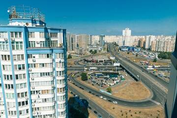 Фото номера Апартаменты с 2 спальнями Апартаменты 2 bedroom, Osokorki metro 3 minutes, not smoked г. Киев 23
