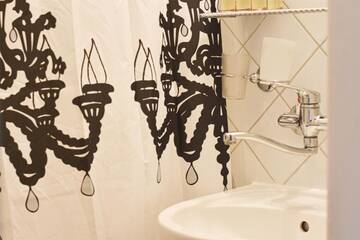Фото номера Апартаменты с 2 спальнями Апартаменты Don Papa Apartments in really center from Kyiv г. Киев 47