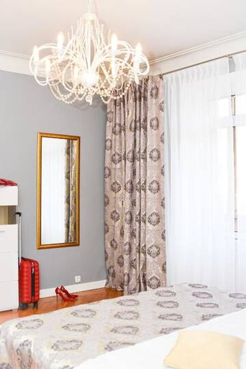 Фото номера Апартаменты с 2 спальнями Апартаменты Don Papa Apartments in really center from Kyiv г. Киев 58