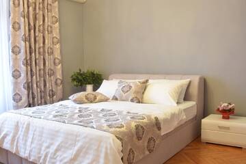 Фото номера Апартаменты с 1 спальней Апартаменты Don Papa Apartments in really center from Kyiv г. Киев 37