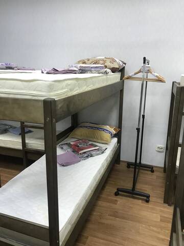 Фото номера Кровать в общем номере для мужчин Хостелы Hostel ArArAt-Demeevskaya г. Киев 6