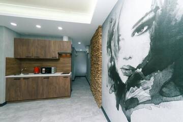 Фото номера Апартаменты с 1 спальней Апартаменты Hotrent Deluxe Arena City г. Киев 26