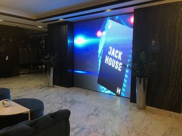 Фото номера Апартаменты с 1 спальней Апартаменты KYIV SKYVIEW APARTMENT JACK HOUSE г. Киев 9