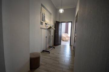 Фото номера Апартаменты с 1 спальней Апартаменты Kyiv Khreschatyk 2Rooms VIP Apartment г. Киев 43