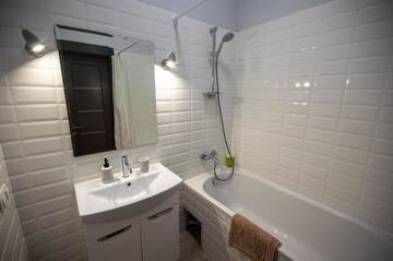 Фото номера Апартаменты с 1 спальней Апартаменты Kyiv Khreschatyk 2Rooms VIP Apartment г. Киев 29