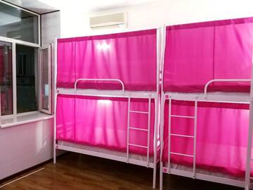 Фото номера Кровать в общем 8-местном номере Хостелы Hostel 777 Vokzal г. Киев 5