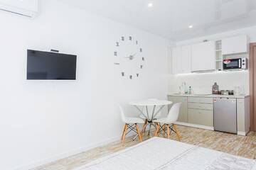 Фото номера Апартаменты-студио Апартаменты Sunny apartments on Lomonosova 36 г. Киев 7