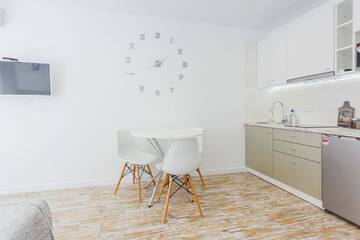 Фото номера Апартаменты-студио Апартаменты Sunny apartments on Lomonosova 36 г. Киев 11