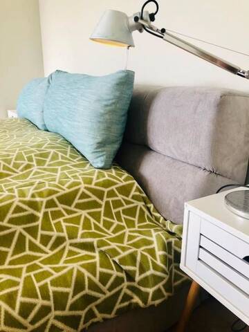 Фото номера Апартаменты с 2 спальнями Апартаменты Large Luxury Modern apt in the center of Kiev г. Киев 37