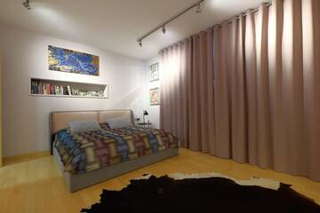 Фото номера Апартаменты с 2 спальнями Апартаменты Large Luxury Modern apt in the center of Kiev г. Киев 34