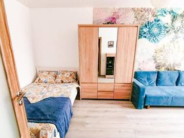 Фото номера Апартаменты с 1 спальней Апартаменты 074 Apartments near Zhuliany Airport, Sofievskaya Borsha г. Киев 32