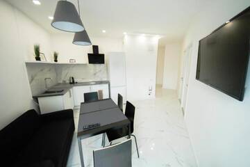 Фото номера Апартаменты с 3 спальнями Апартаменты Apartments on Lipkovsky г. Киев 45