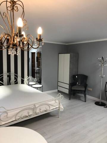 Фото номера Апартаменты с 1 спальней Апартаменты Charming studio in Pechersk г. Киев 15
