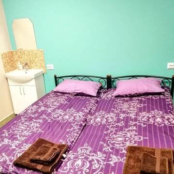 Фото номера Двухместный номер с 1 кроватью Хостелы Hostel Meridian г. Киев 2