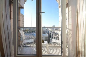 Фото номера Апартаменты с 1 спальней Апартаменты Kreschatyk Penthouse With Amazing View г. Киев 59