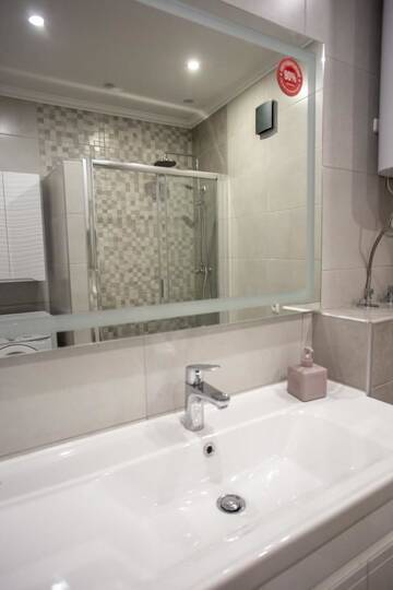 Фото номера Апартаменты с 2 спальнями Апартаменты Ultra Lux 3 rooms Apartment near Arena City г. Киев 11