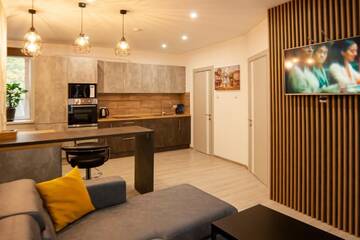 Фото номера Апартаменты с 2 спальнями Апартаменты Ultra Lux 3 rooms Apartment near Arena City г. Киев 38