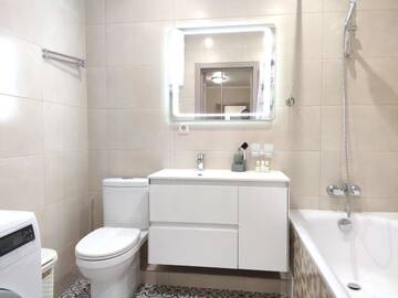 Фото номера Апартаменты с 1 спальней Апартаменты 1890 Cozy apartment with panorama city view г. Киев 8