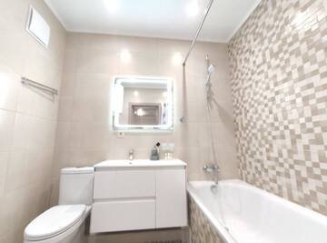 Фото номера Апартаменты с 1 спальней Апартаменты 1890 Cozy apartment with panorama city view г. Киев 9