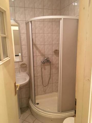 Фото номера Апартаменты с 3 спальнями Апартаменты Luteranska Romantic Apartment г. Киев 19