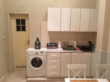 Фото номера Апартаменты с 3 спальнями Апартаменты Luteranska Romantic Apartment г. Киев 27