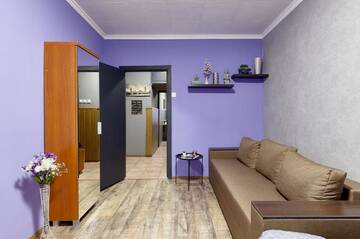 Фото номера Апартаменты с 3 спальнями Апартаменты V 80-28 MODERN SUPER LOFT - THREE NEW 3BEDROOMS 100 m2 FOR BIG COMPANY, GOOD VIEW ON OLYMPIC STADIUM, Velyka Vasylkivska St, 80 г. Киев 8