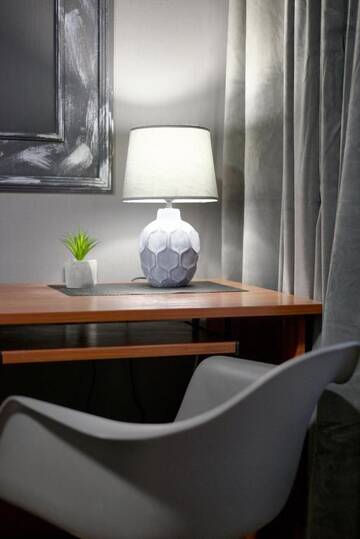 Фото номера Апартаменты с 3 спальнями Апартаменты V 80-28 MODERN SUPER LOFT - THREE NEW 3BEDROOMS 100 m2 FOR BIG COMPANY, GOOD VIEW ON OLYMPIC STADIUM, Velyka Vasylkivska St, 80 г. Киев 71