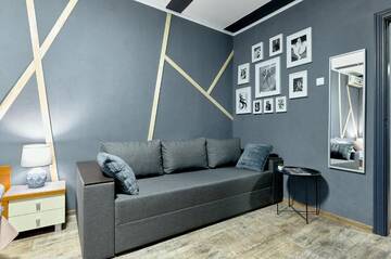 Фото номера Апартаменты с 3 спальнями Апартаменты V 80-28 MODERN SUPER LOFT - THREE NEW 3BEDROOMS 100 m2 FOR BIG COMPANY, GOOD VIEW ON OLYMPIC STADIUM, Velyka Vasylkivska St, 80 г. Киев 78