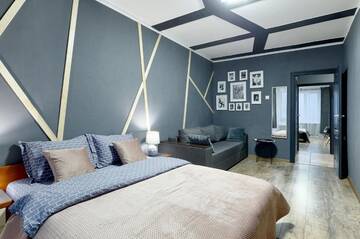 Фото номера Апартаменты с 3 спальнями Апартаменты V 80-28 MODERN SUPER LOFT - THREE NEW 3BEDROOMS 100 m2 FOR BIG COMPANY, GOOD VIEW ON OLYMPIC STADIUM, Velyka Vasylkivska St, 80 г. Киев 76