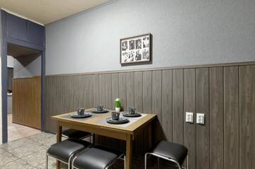 Фото номера Апартаменты с 3 спальнями Апартаменты V 80-28 MODERN SUPER LOFT - THREE NEW 3BEDROOMS 100 m2 FOR BIG COMPANY, GOOD VIEW ON OLYMPIC STADIUM, Velyka Vasylkivska St, 80 г. Киев 50
